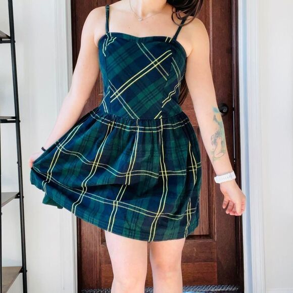 Arizona Jean Company Dresses & Skirts - Preppy‎ Plaid Plaided Dress Size M